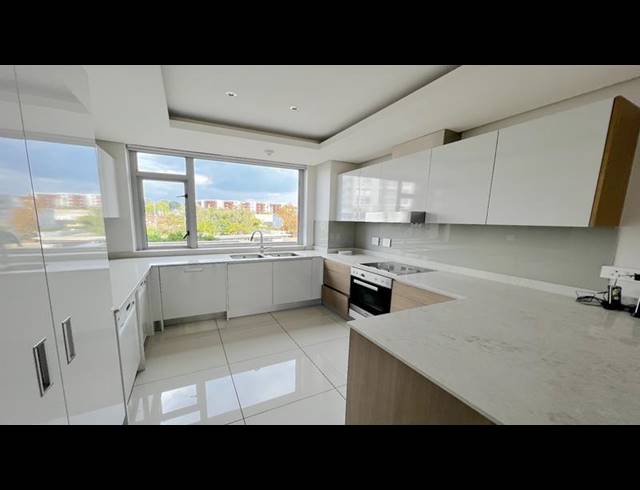 2 BEDROOM APARTMENT FOR SALE IN SANDTON CENTRAL